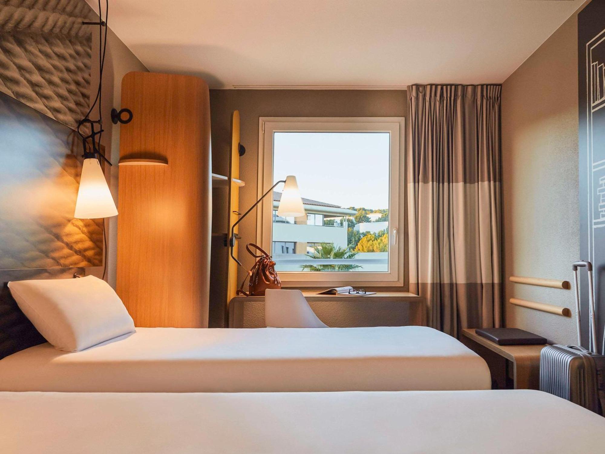 Ibis La Ciotat Hotel Екстериор снимка