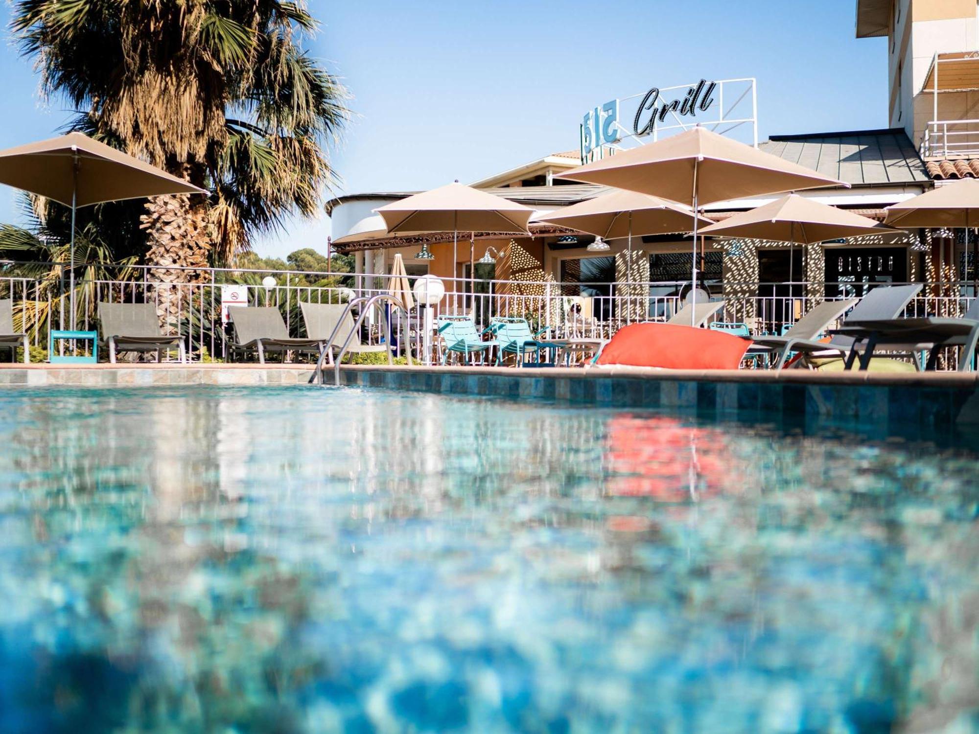 Ibis La Ciotat Hotel Екстериор снимка